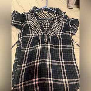 Light weight short sleeve blue plaid shirt- Small